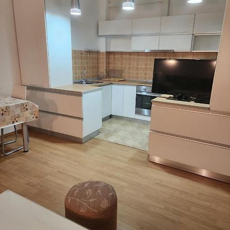 Roko Apartments Skopje Ngoại thất bức ảnh